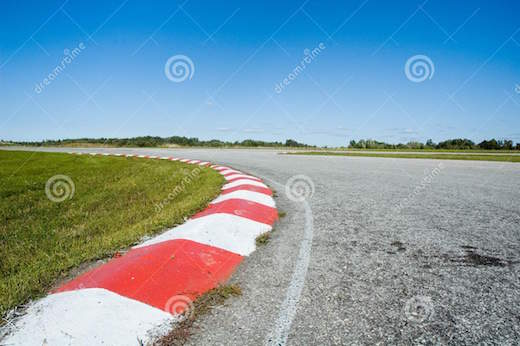 empty-race-track-1295305.jpg